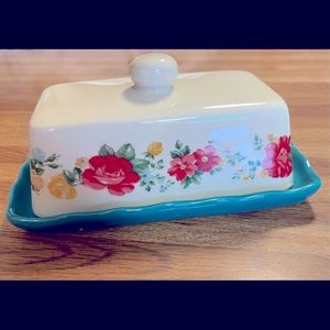 Pioneer woman butter dish